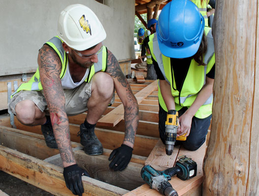 construction-volunteering-wales